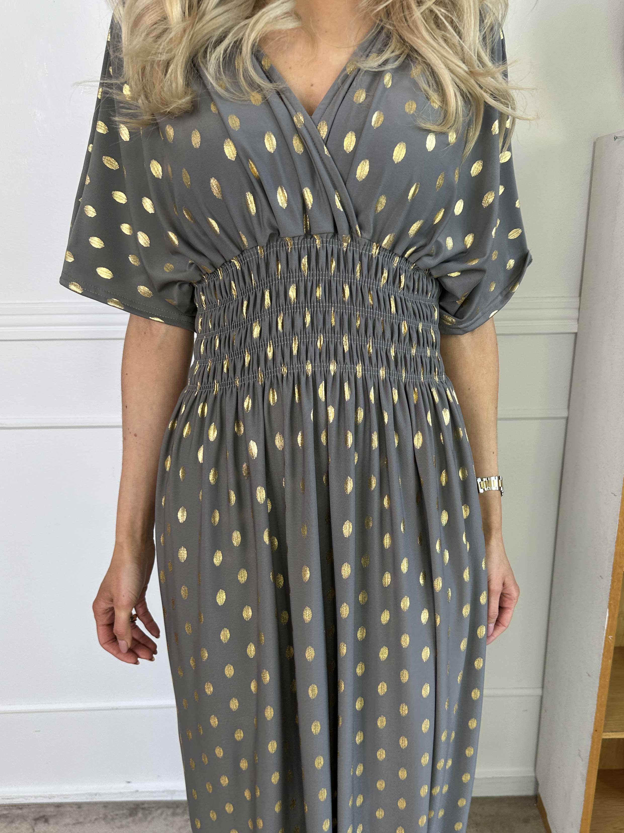 Pams Dot - Lang elastisk kjole med prikket detaljer